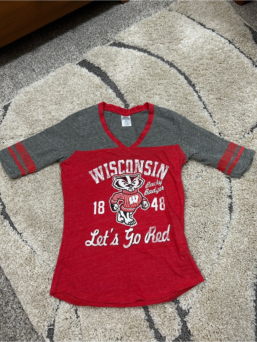 Women’s Wisconsin 'Let's Go Red' Red & Gray Raglan Tee Size S
